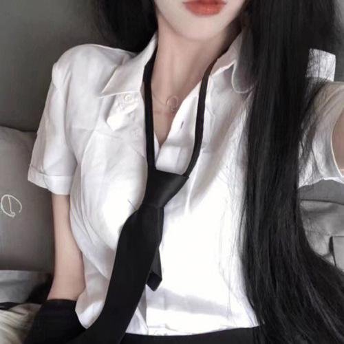 沦落风尘一妇人